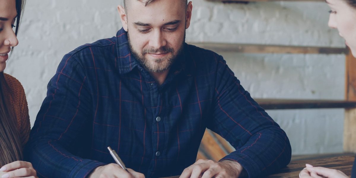How to Hire a Fiduciary Investment Advisor in Dubai
